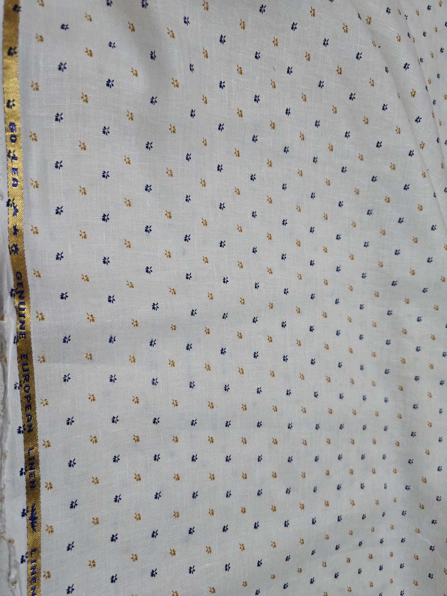 European Linen Men’s 100% Linen 60 LEA Printed Unstitched Shirting Fabric.