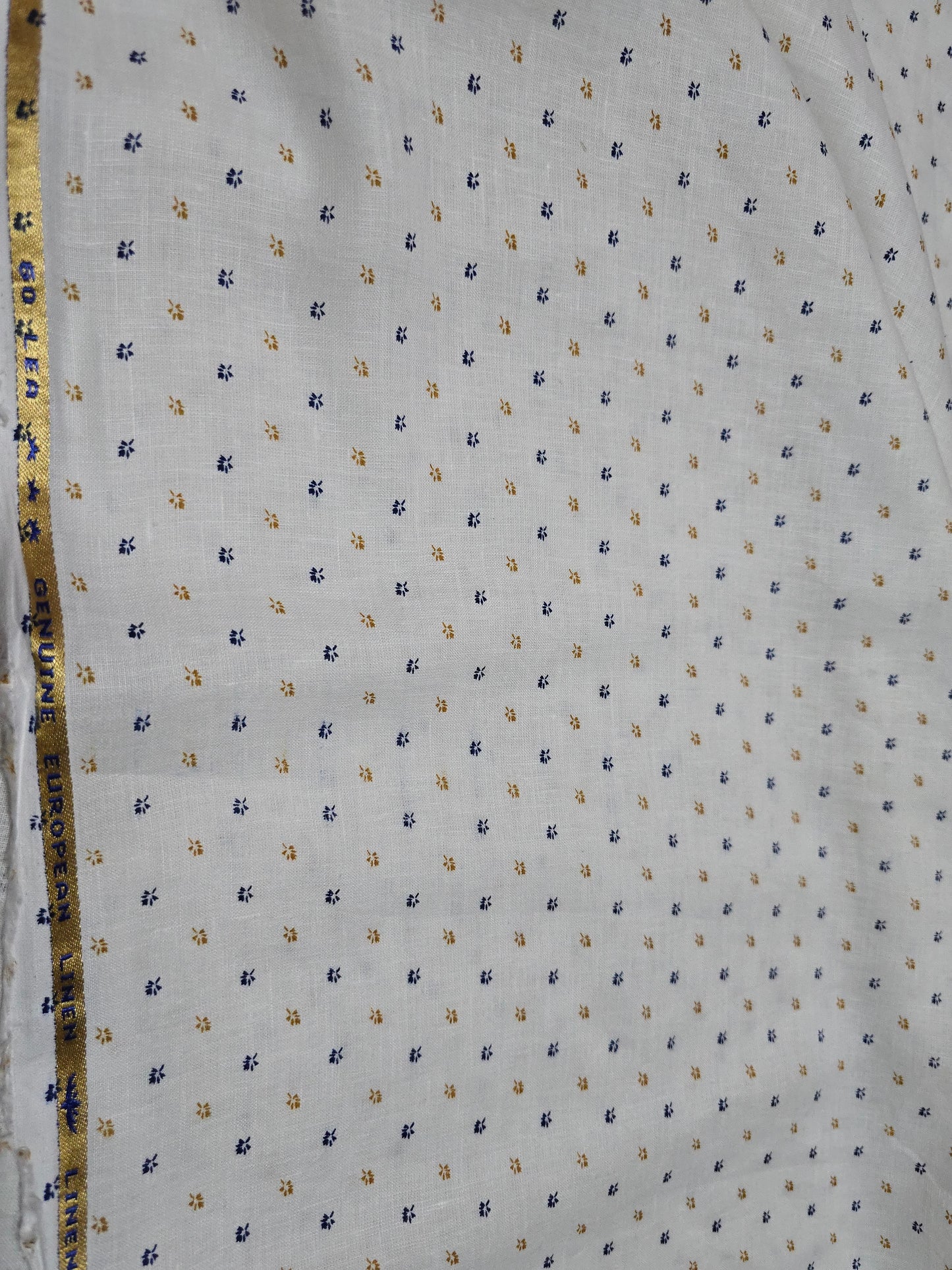 European Linen Men’s 100% Linen 60 LEA Printed  Unstitched Shirting Fabric.